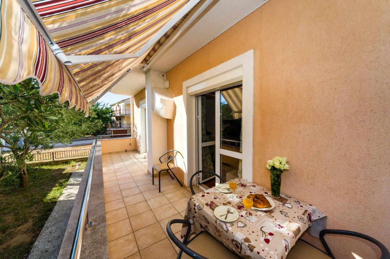 Mihael Apartment Zadar Exterior foto